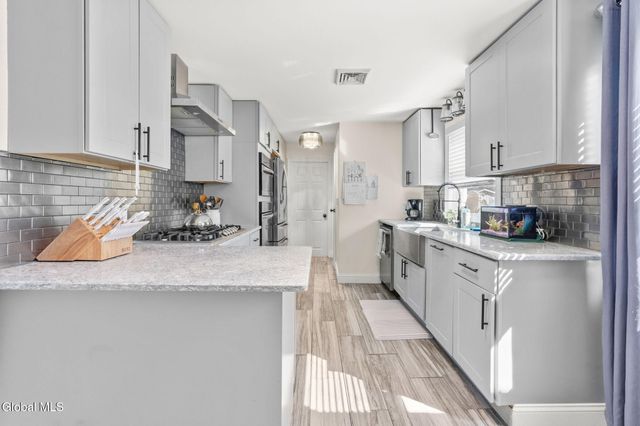 106 Mosher Road, Sand Lake, NY 12153