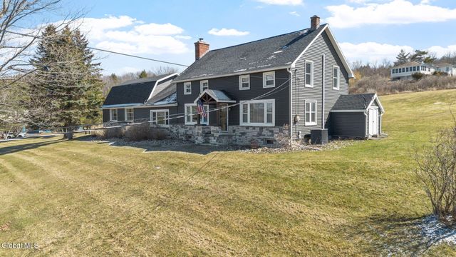 106 Mosher Road, Sand Lake, NY 12153