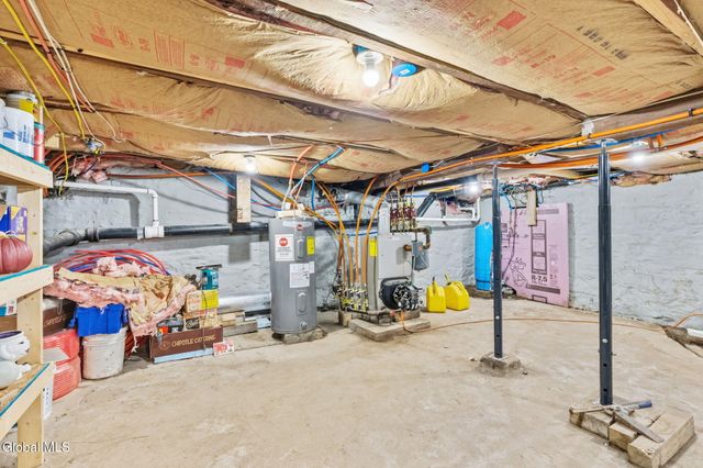 106 Mosher Road, Sand Lake, NY 12153