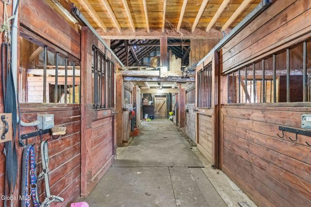 106 Mosher Road, Sand Lake, NY 12153