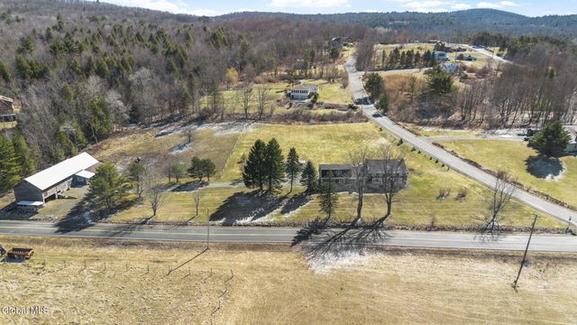 106 Mosher Road, Sand Lake, NY 12153