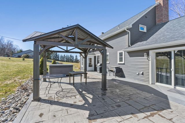 106 Mosher Road, Sand Lake, NY 12153