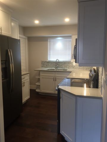 6159 Bandera Avenue, Dallas, TX 75225