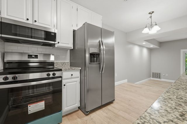 116 Tall Oaks Drive T, Weymouth, MA 02190