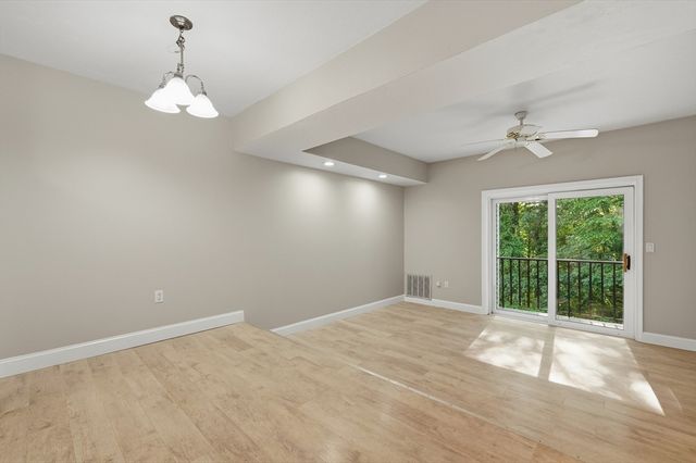 116 Tall Oaks Drive T, Weymouth, MA 02190