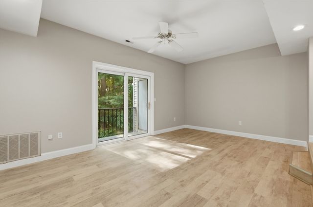 116 Tall Oaks Drive T, Weymouth, MA 02190