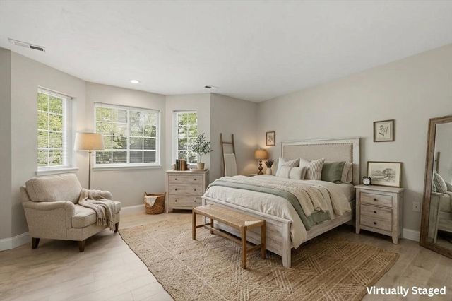 116 Tall Oaks Drive T, Weymouth, MA 02190