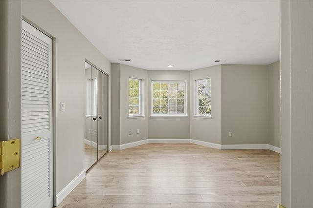 116 Tall Oaks Drive T, Weymouth, MA 02190