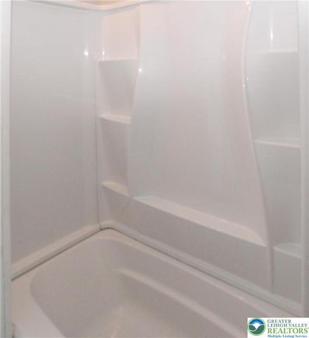 818 Jackson Street, Easton, PA 18042