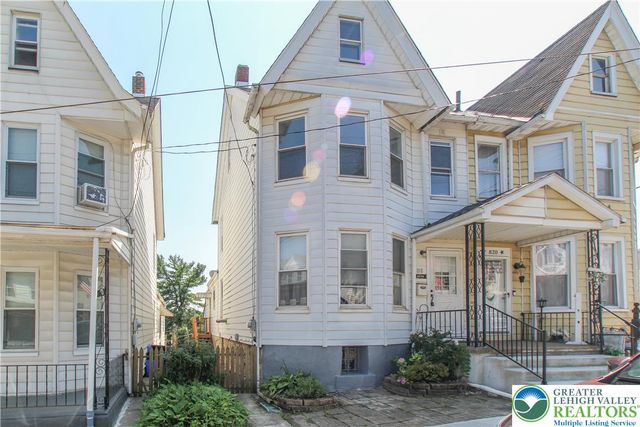 818 Jackson Street, Easton, PA 18042