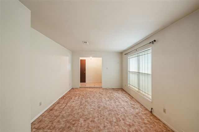 8922 Indian River Drive, Houston, TX 77088