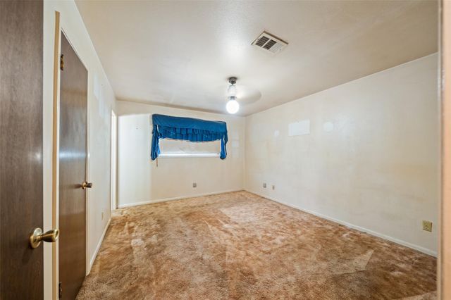 8922 Indian River Drive, Houston, TX 77088