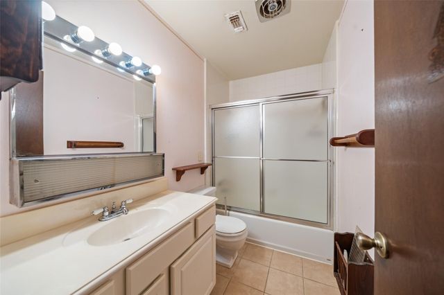 8922 Indian River Drive, Houston, TX 77088