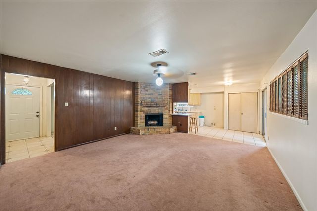 8922 Indian River Drive, Houston, TX 77088