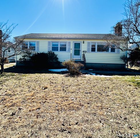 168 Blohm Street, West Haven, CT 06516