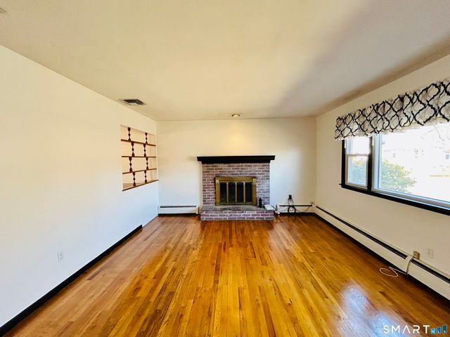 168 Blohm Street, West Haven, CT 06516