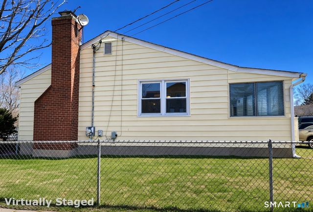 168 Blohm Street, West Haven, CT 06516