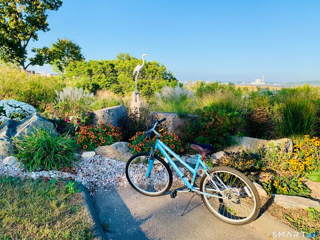 168 Blohm Street, West Haven, CT 06516