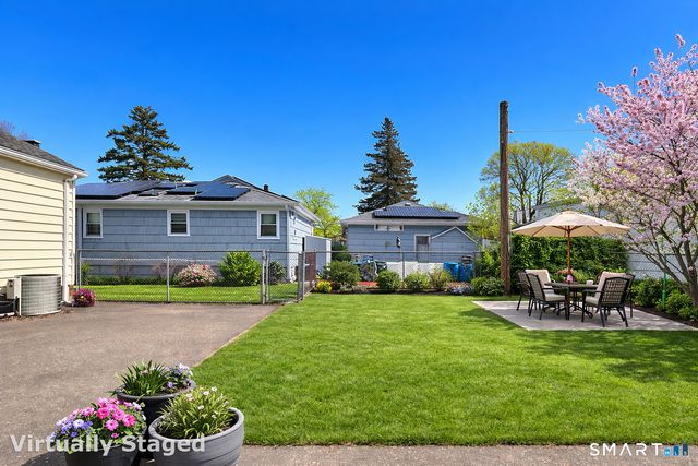 168 Blohm Street, West Haven, CT 06516