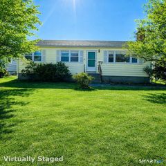 168 Blohm Street, West Haven, CT 06516