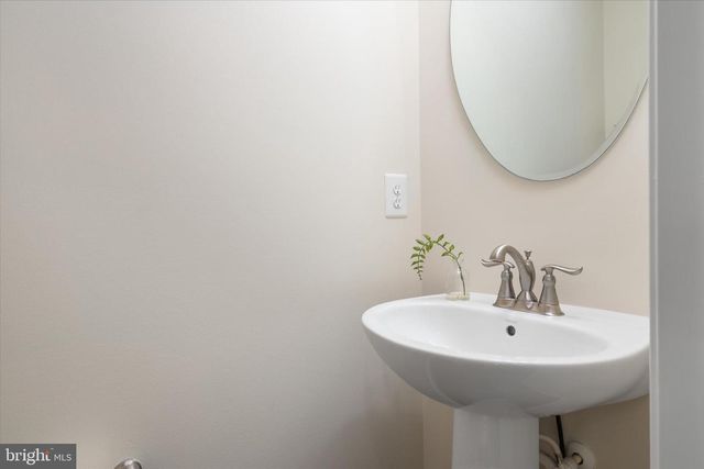 13605 PYNES DISCOVERY DR, Bowie, MD 20720