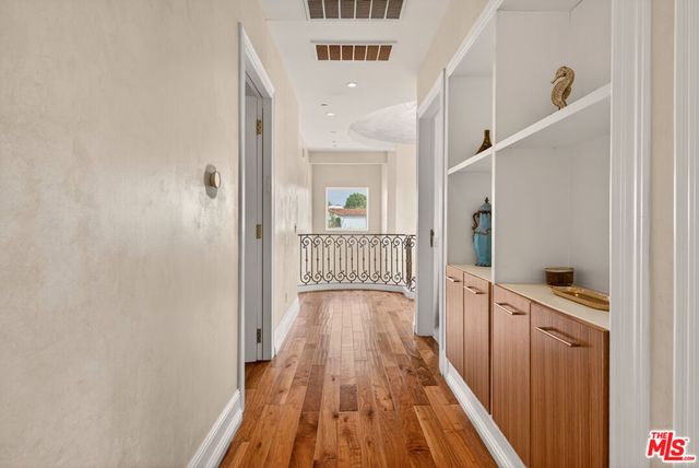 329 S Clark Drive, Beverly Hills, CA 90211