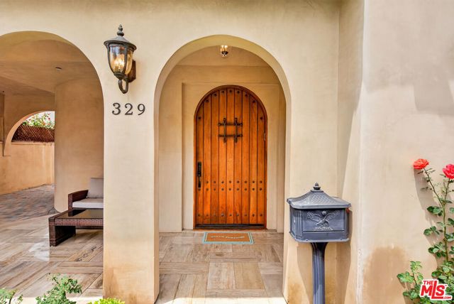 329 S Clark Drive, Beverly Hills, CA 90211