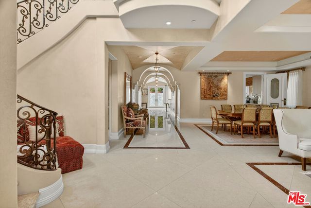 329 S Clark Drive, Beverly Hills, CA 90211