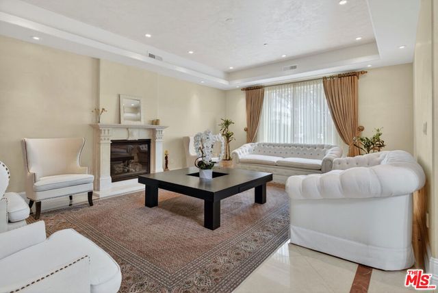 329 S Clark Drive, Beverly Hills, CA 90211
