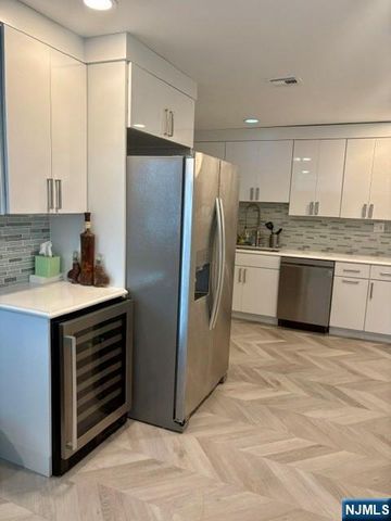 310 Passaic Avenue 306, Harrison, NJ 07029