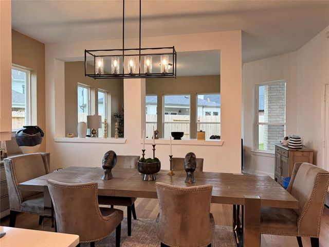 9911 Deep Water Dr, Missouri City, TX 77459