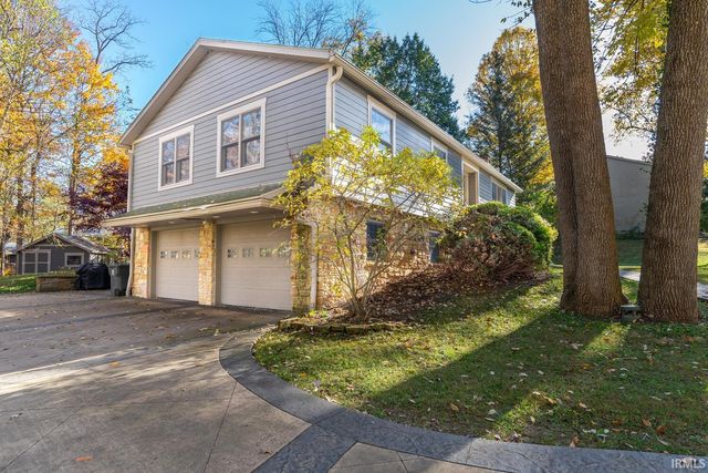 2703 E Hemlock Circle, Bloomington, IN 47401