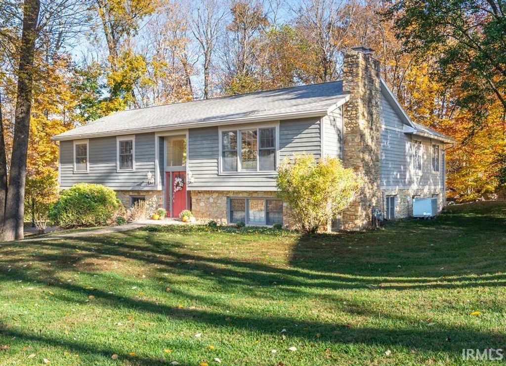 2703 E Hemlock Circle, Bloomington, IN 47401