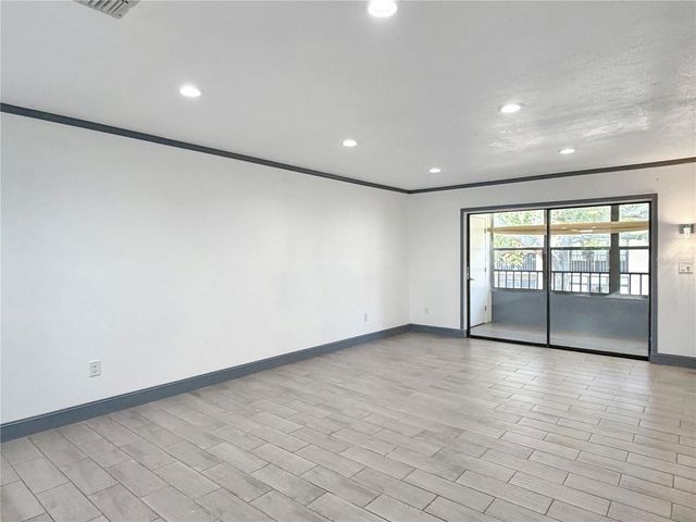 2275 62ND AVENUE N 5202, St Petersburg, FL 33713