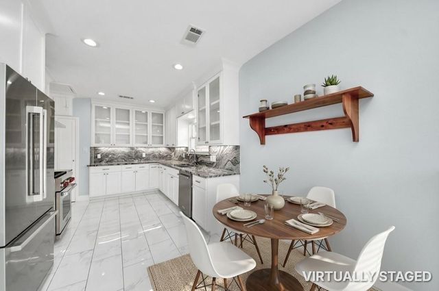 909 Fugate Street, Houston, TX 77009