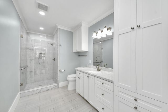 909 Fugate Street, Houston, TX 77009
