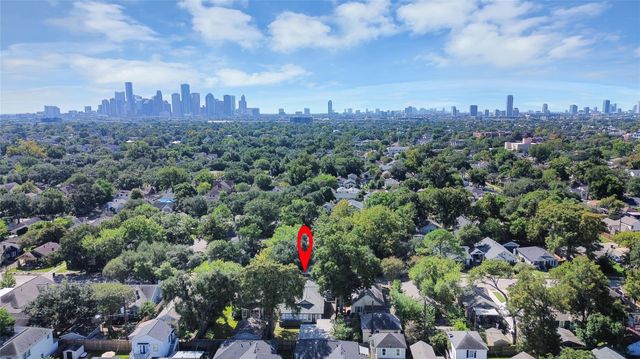 909 Fugate Street, Houston, TX 77009