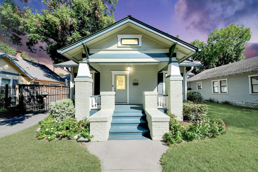 909 Fugate Street, Houston, TX 77009