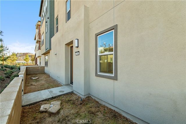 466 Lobata, Irvine, CA 92618