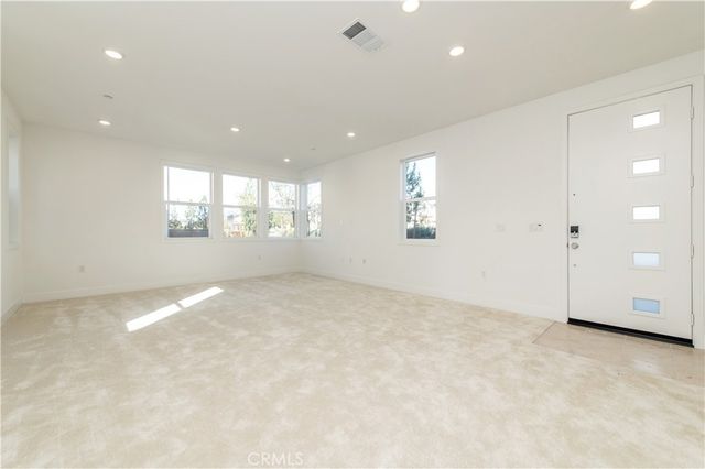 466 Lobata, Irvine, CA 92618