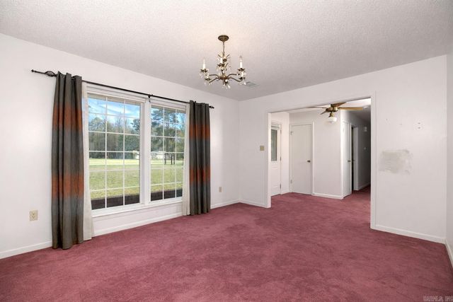 6800 Sunset Road, White Hall, AR 71602