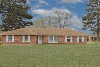 6800 Sunset Road, White Hall, AR 71602