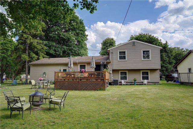 465 Fox Meadow Road, Greece, NY 14626