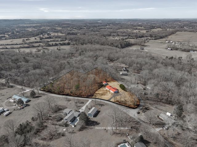 380 County Road 709, Riceville, TN 37370
