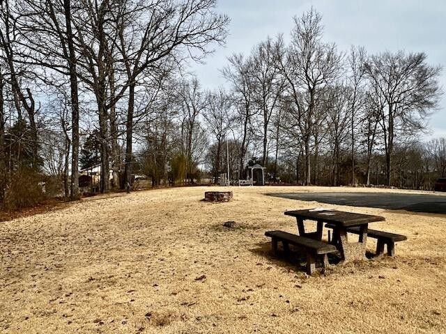 380 County Road 709, Riceville, TN 37370