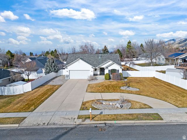 265 CANYON RD, Providence, UT 84332