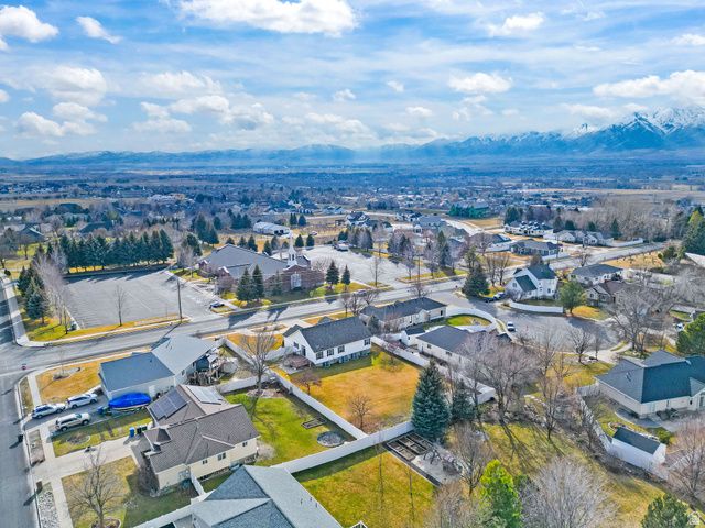 265 CANYON RD, Providence, UT 84332