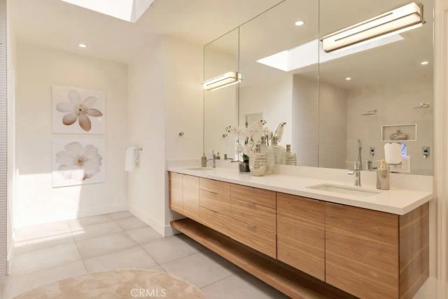 4148 Sunswept Drive, Studio City, CA 91604