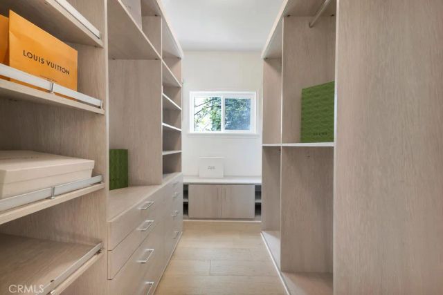 4148 Sunswept Drive, Studio City, CA 91604