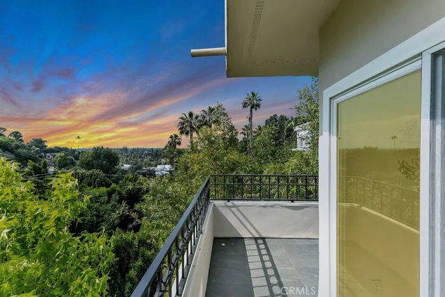 4148 Sunswept Drive, Studio City, CA 91604